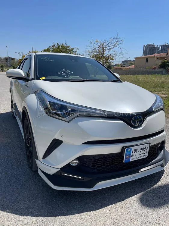 Toyota C-HR 2019 for sale in Islamabad