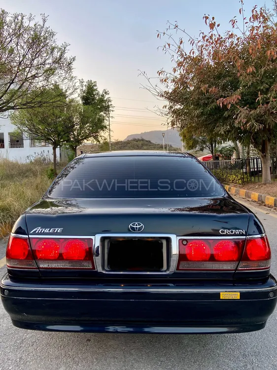 Toyota Crown 2001 for sale in Islamabad