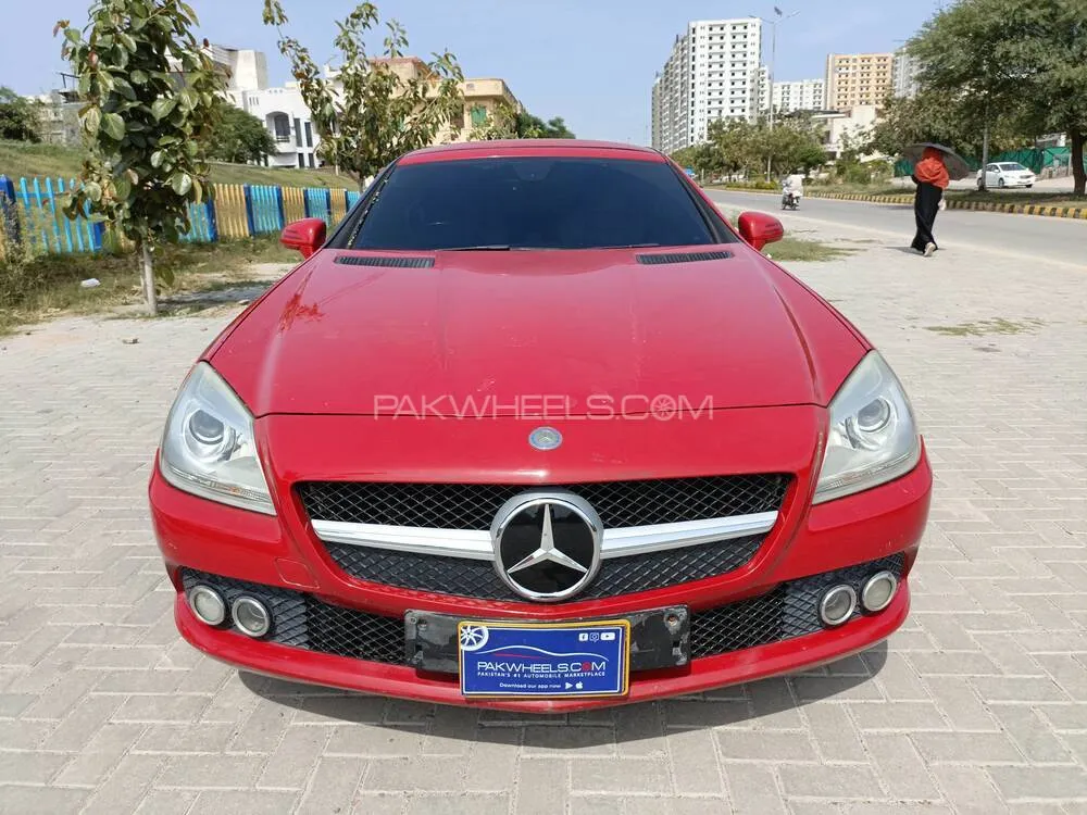 Mercedes Benz SLK Class 2011 for Sale in Islamabad Image-1