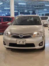 Toyota Corolla Fielder Hybrid 2014 for Sale