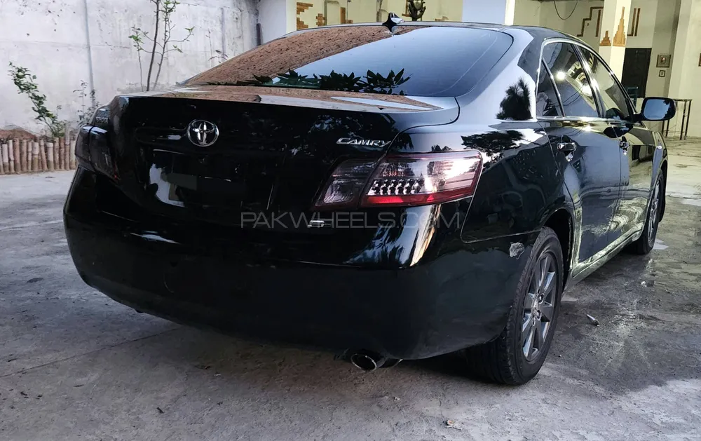 Toyota Camry 2007 for Sale in Wah cantt Image-1