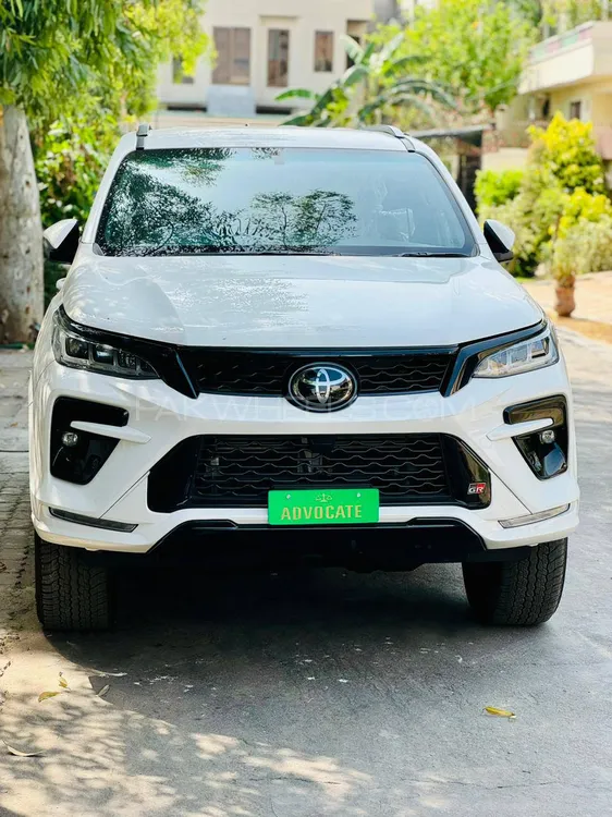 Toyota Fortuner 2023 for Sale in Gujranwala Image-1