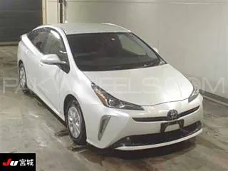 Toyota Prius 2021 for Sale in Islamabad Image-1