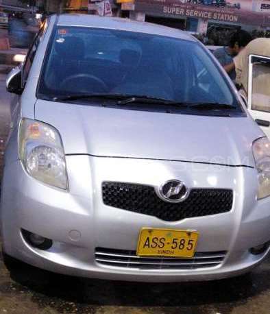 Toyota Vitz 2006 for Sale in Karachi Image-1