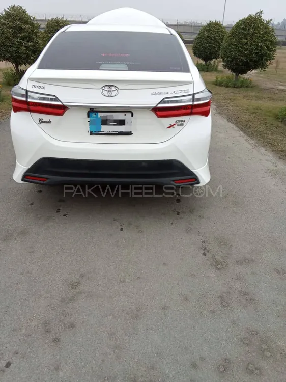 Toyota Corolla 2018 for Sale in Qasba gujrat Image-1