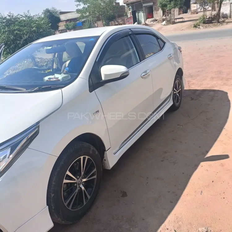 Toyota Corolla 2020 for Sale in Farooqabad Image-1