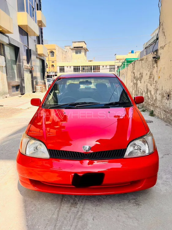 Toyota Platz 2002 for Sale in Islamabad Image-1