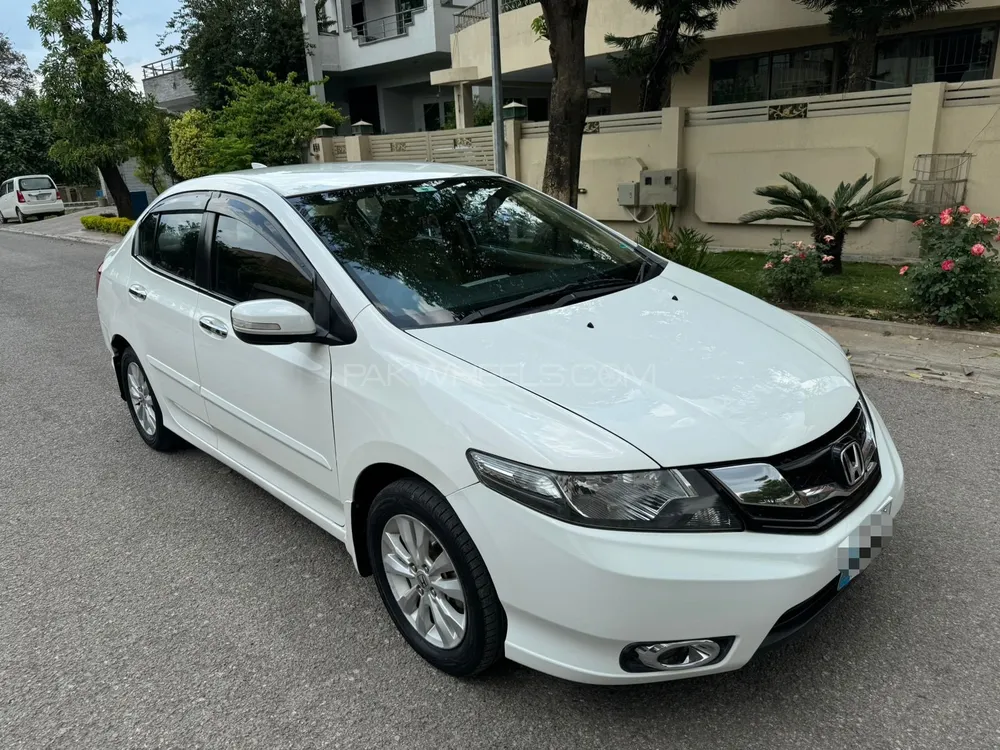 Honda City 2018 for Sale in Islamabad Image-1