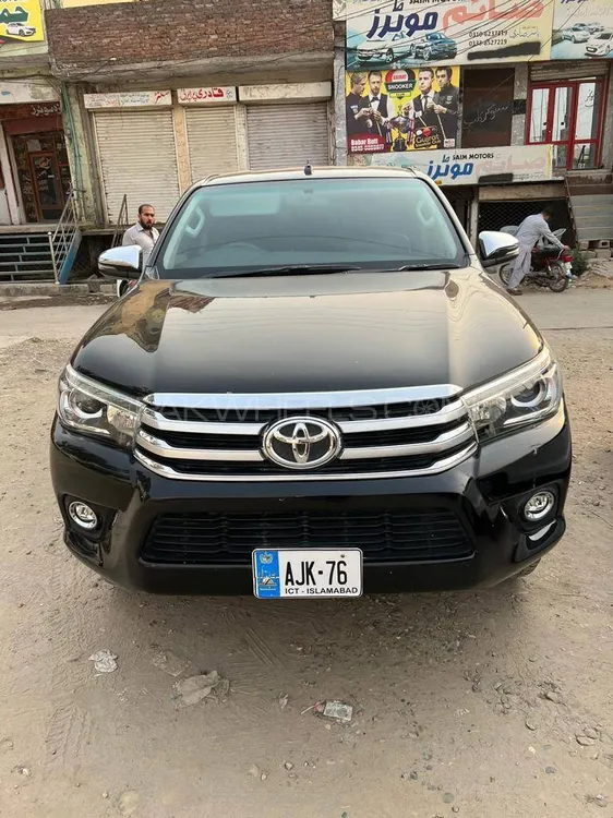 Toyota Hilux 2018 for Sale in Gujrat Image-1