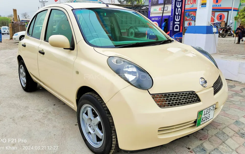 Nissan March 2006 for Sale in Peshawar Image-1