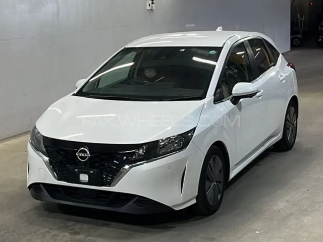 Nissan Note 2021 for Sale in Karachi Image-1