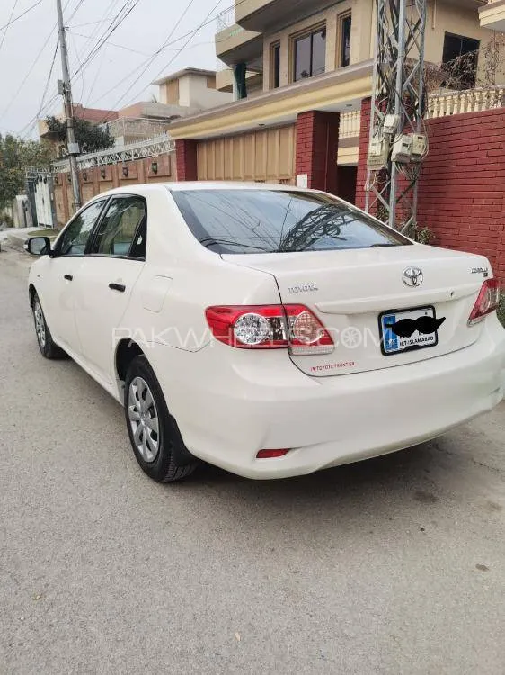 Toyota Corolla 2013 for sale in Peshawar