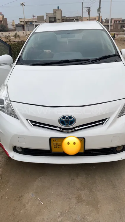 Toyota Prius Alpha 2012 for sale in Fort Abbass
