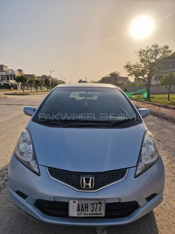 Honda Fit 2009 for Sale in Rawalpindi Image-1