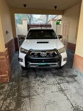 Toyota Hilux Revo G Automatic 3.0  2017 for Sale