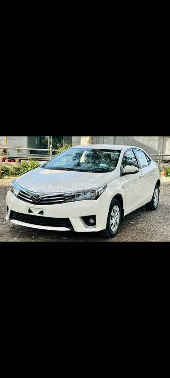 Toyota Corolla 2015 for Sale in Nowshera Image-1