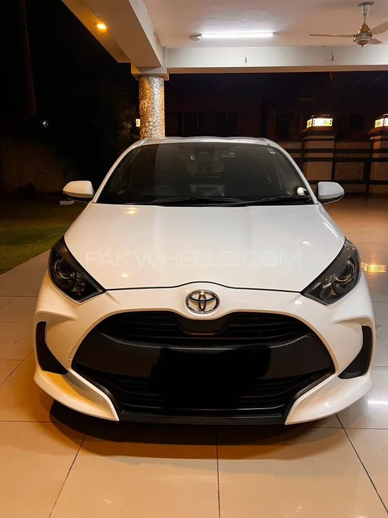 ٹویوٹا Yaris Hatchback 2021 for Sale in گجرانوالہ Image-1