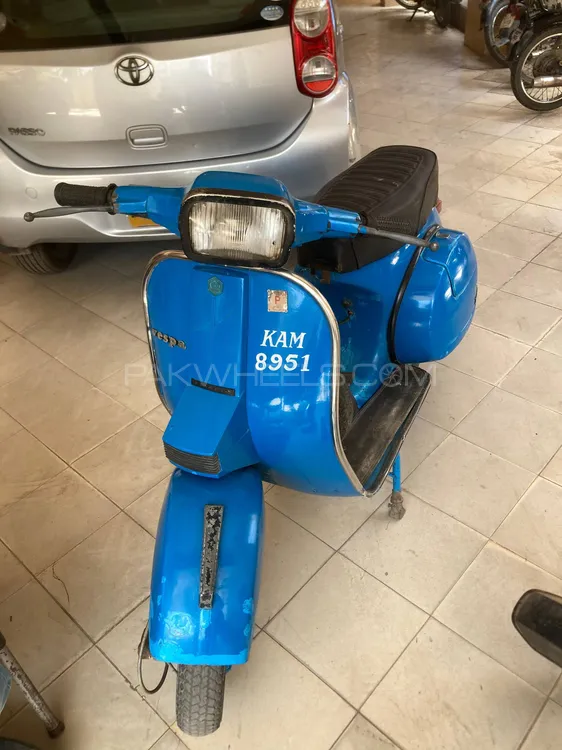 Used Vespa 150cc 1981 Bike for sale in Karachi - 550999 | PakWheels