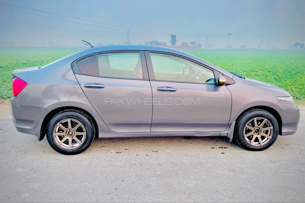 Honda City 2015 for Sale in Depal pur Image-1