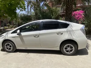 Toyota Prius S Touring Selection 1.8 2015 for Sale