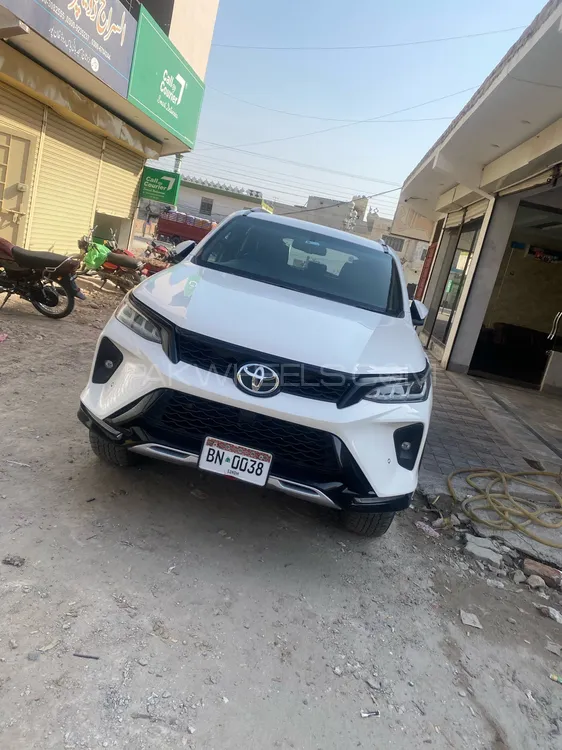 Toyota Fortuner 2022 for Sale in Rahim Yar Khan Image-1