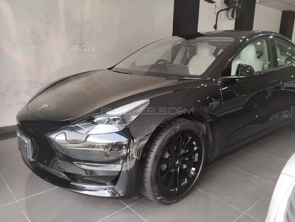Tesla Model 3 2022 for Sale in Lahore Image-1