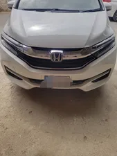 Honda Fit Shuttle Hybrid 2015 for Sale