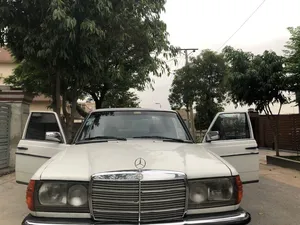 Mercedes Benz E Class 1983 for Sale