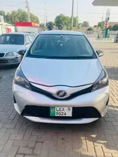 Toyota Vitz RS 1.3 2015 for Sale