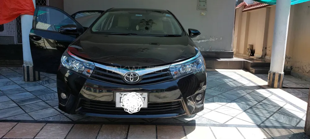 Toyota Corolla 2016 for Sale in Abbottabad Image-1