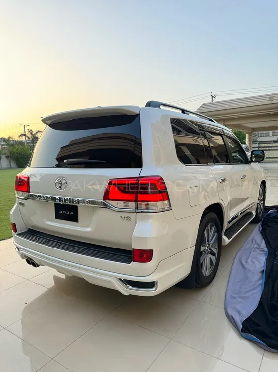 Toyota Land Cruiser 2019 for Sale in Gujranwala Image-1