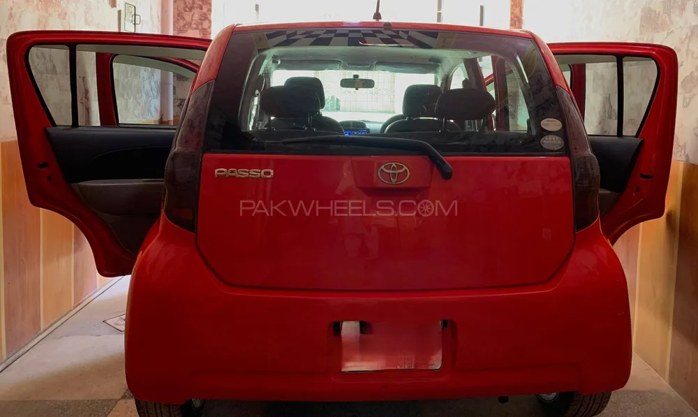 Toyota Passo 2006 for sale in Peshawar