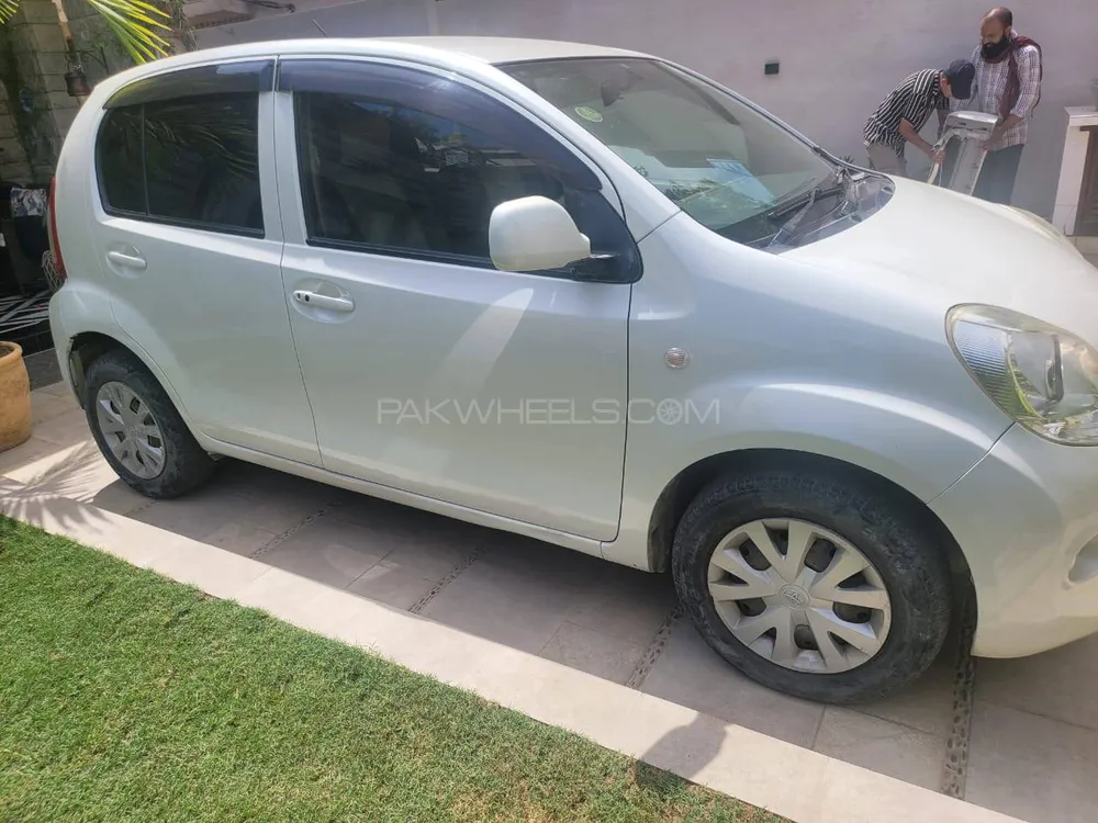 Toyota Passo 2014 for sale in Karachi