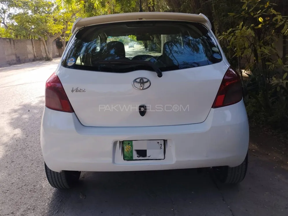 Toyota Vitz 2007 for sale in Peshawar