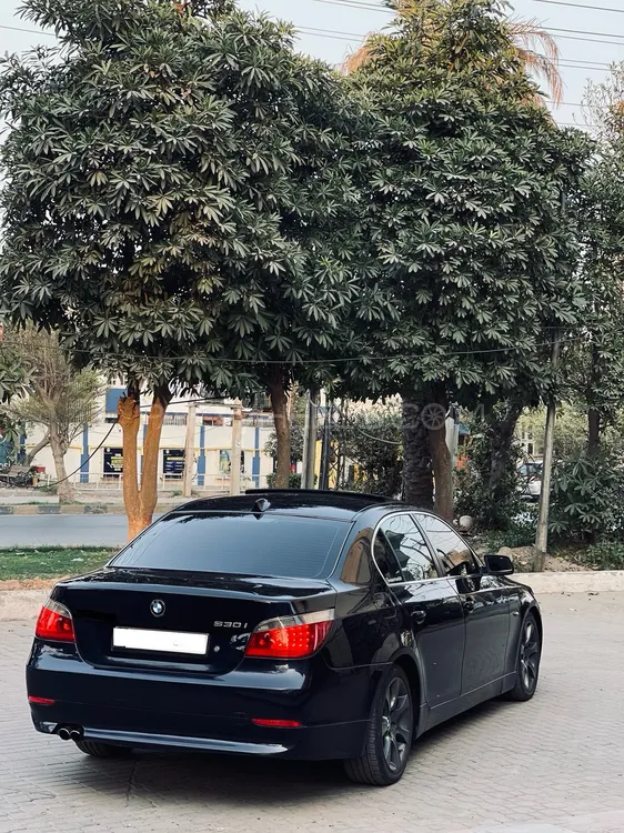 BMW 5 Series 2004 for sale in Faisalabad