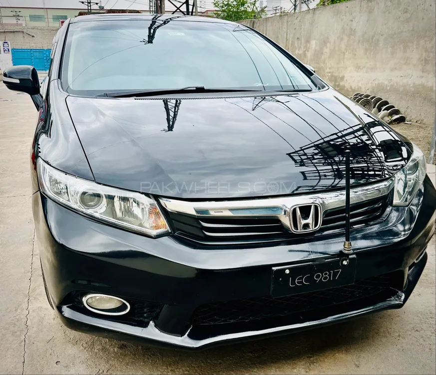 Honda Civic 2013 for Sale in Sheikhupura Image-1