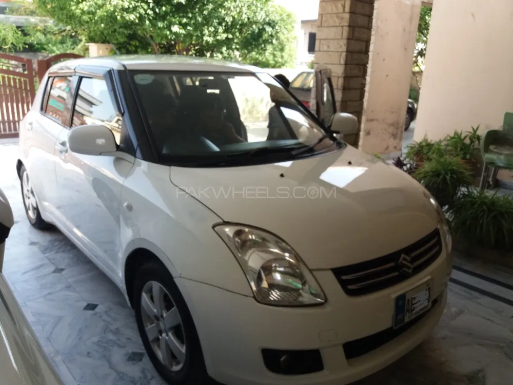 سوزوکی  سوئفٹ 2013 for Sale in اسلام آباد Image-1