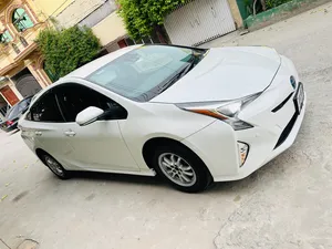 Toyota Prius S Touring Selection 2016 for Sale
