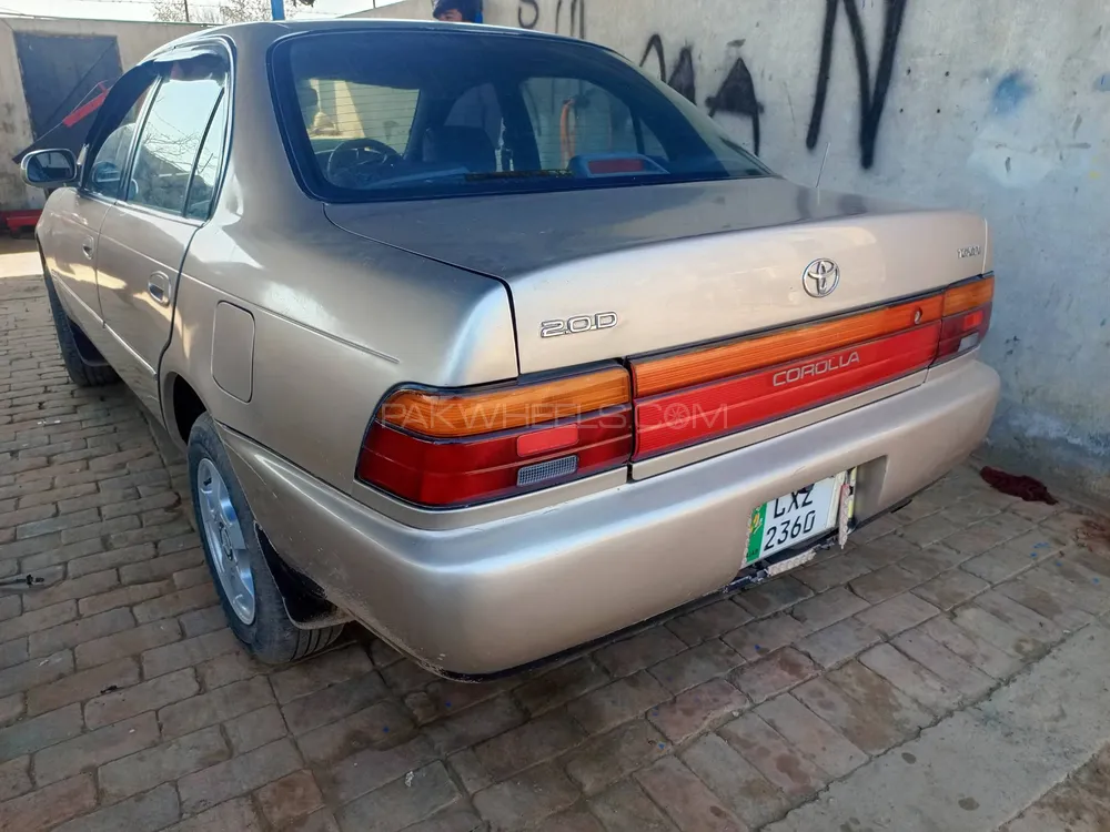 Toyota Corolla 2001 for Sale in Sialkot Image-1