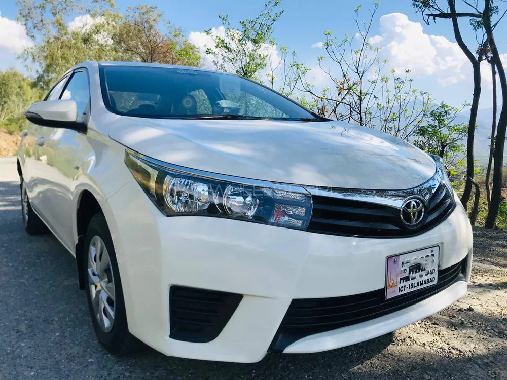 Toyota Corolla 2017 for Sale in Swatmingora Image-1