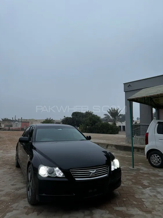 Toyota Mark X 2005 for Sale in Multan Image-1