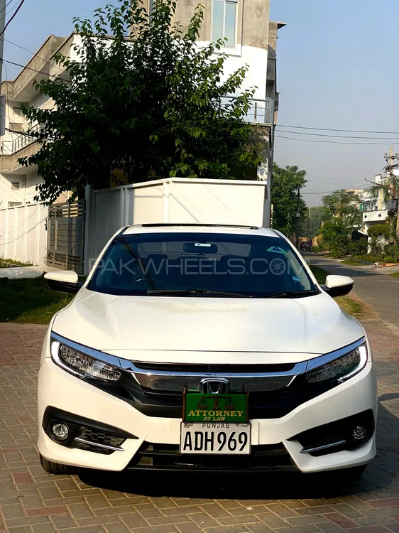 Honda Civic 2021 for Sale in Lahore Image-1