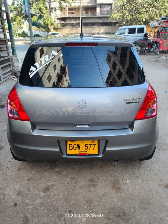 Suzuki Swift 2016 for sale in Karachi