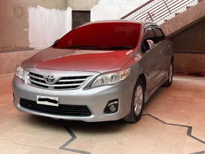 Toyota Corolla Altis SR Cruisetronic 1.6 2013 for Sale
