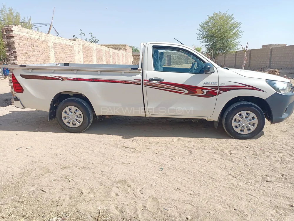 Toyota Hilux 2018 for sale in Sukkur