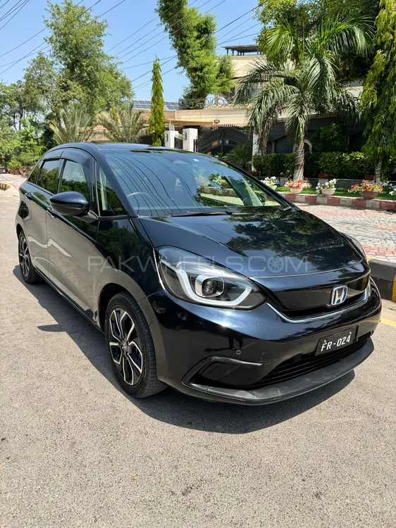 Honda Fit 2020 for Sale in Islamabad Image-1