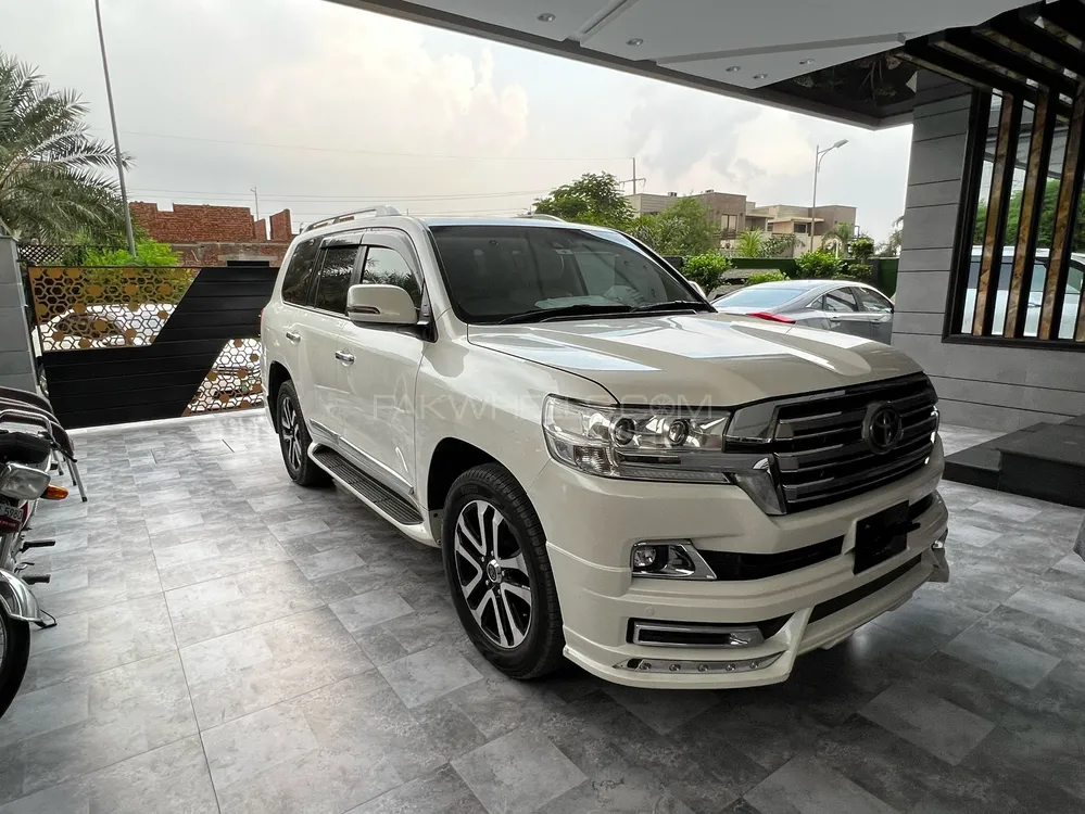 Toyota Land Cruiser 2016 for Sale in Faisalabad Image-1