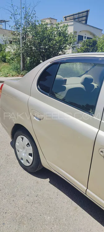 Toyota Platz 2004 for sale in Islamabad