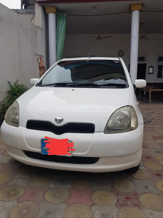 Toyota Vitz 2001 for Sale in Malakand Agency Image-1