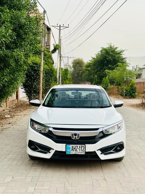 Honda Civic 2018 for Sale in Chichawatni Image-1